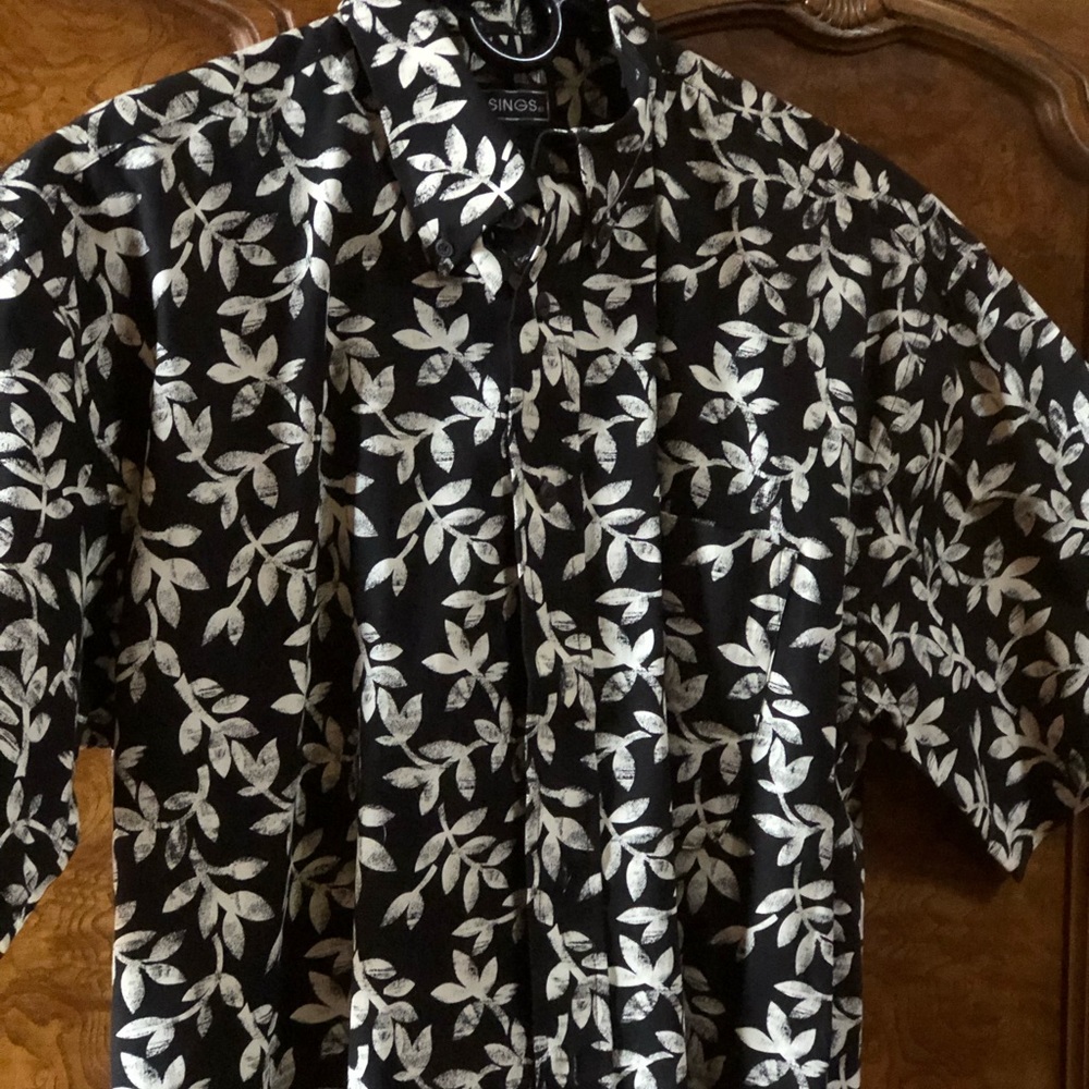 Men’s chiaroscuro art shirt, leaves shadows classy
